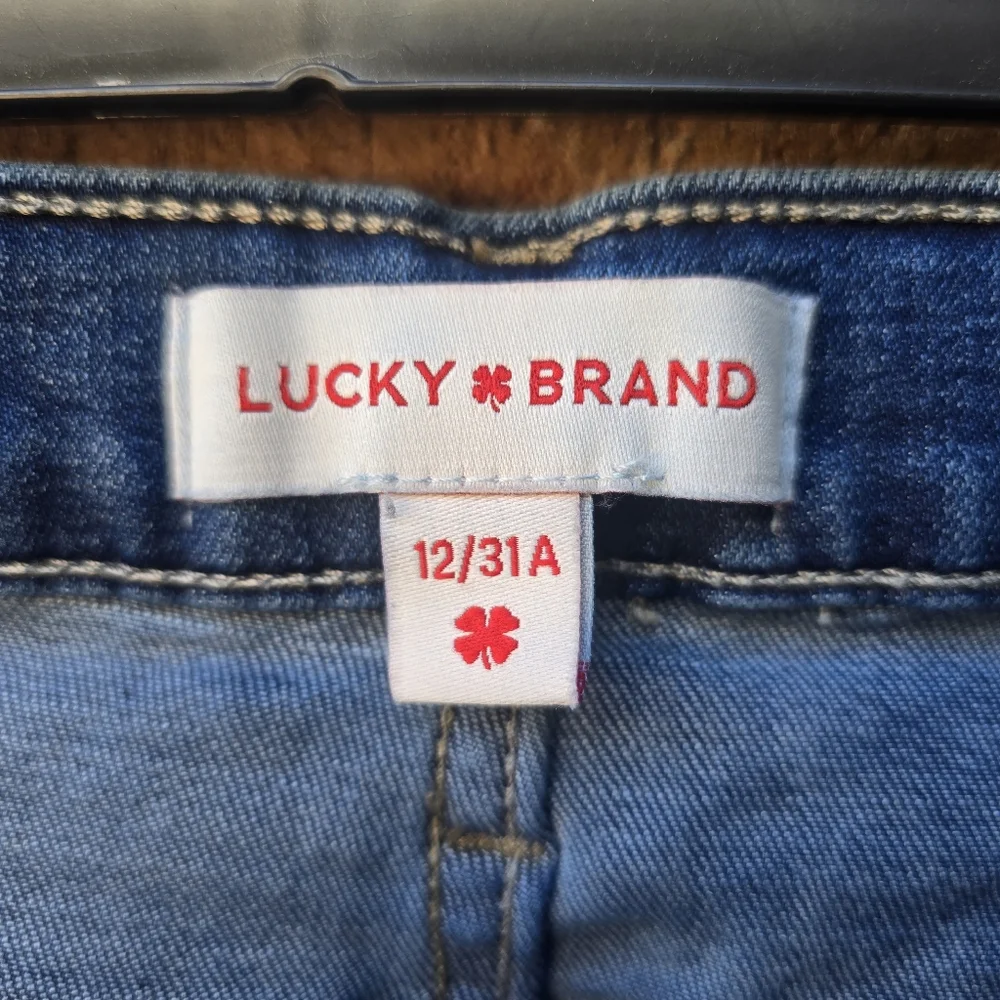 Lucky Brand flattering lucky